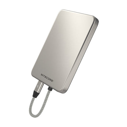 Powerbank Nitecore Pocket 5 5000mAh - 22,5W - Câble USB-C Intégré - Fixation Magnétique