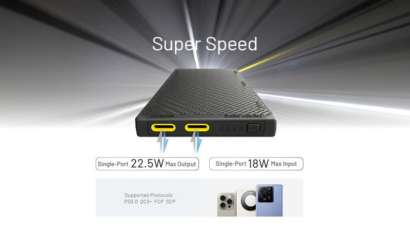 Powerbank Nitecore NB10000 GEN3 en fibre de carbon tres leger 01 13